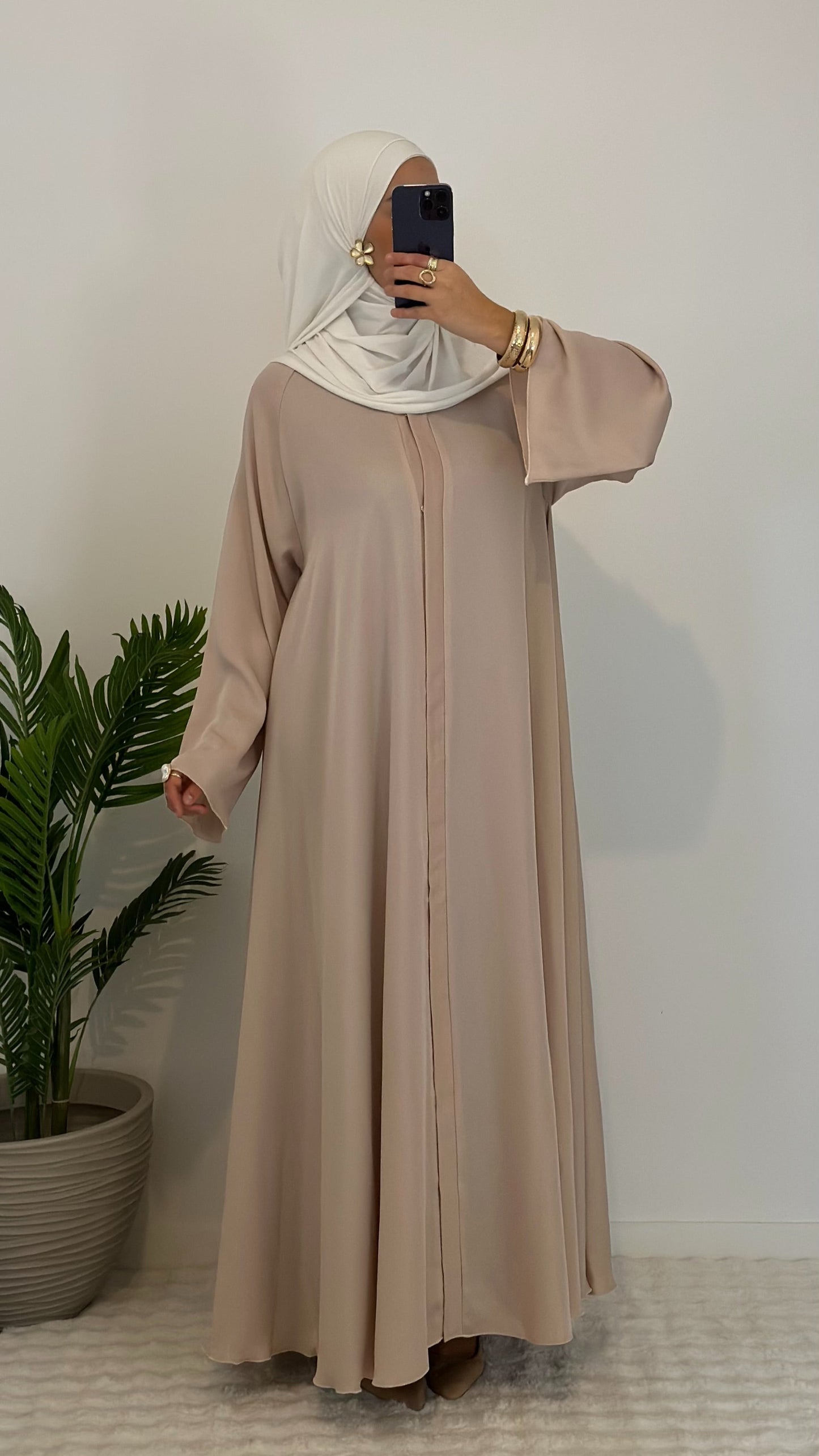 MUST HAVE ABAYA