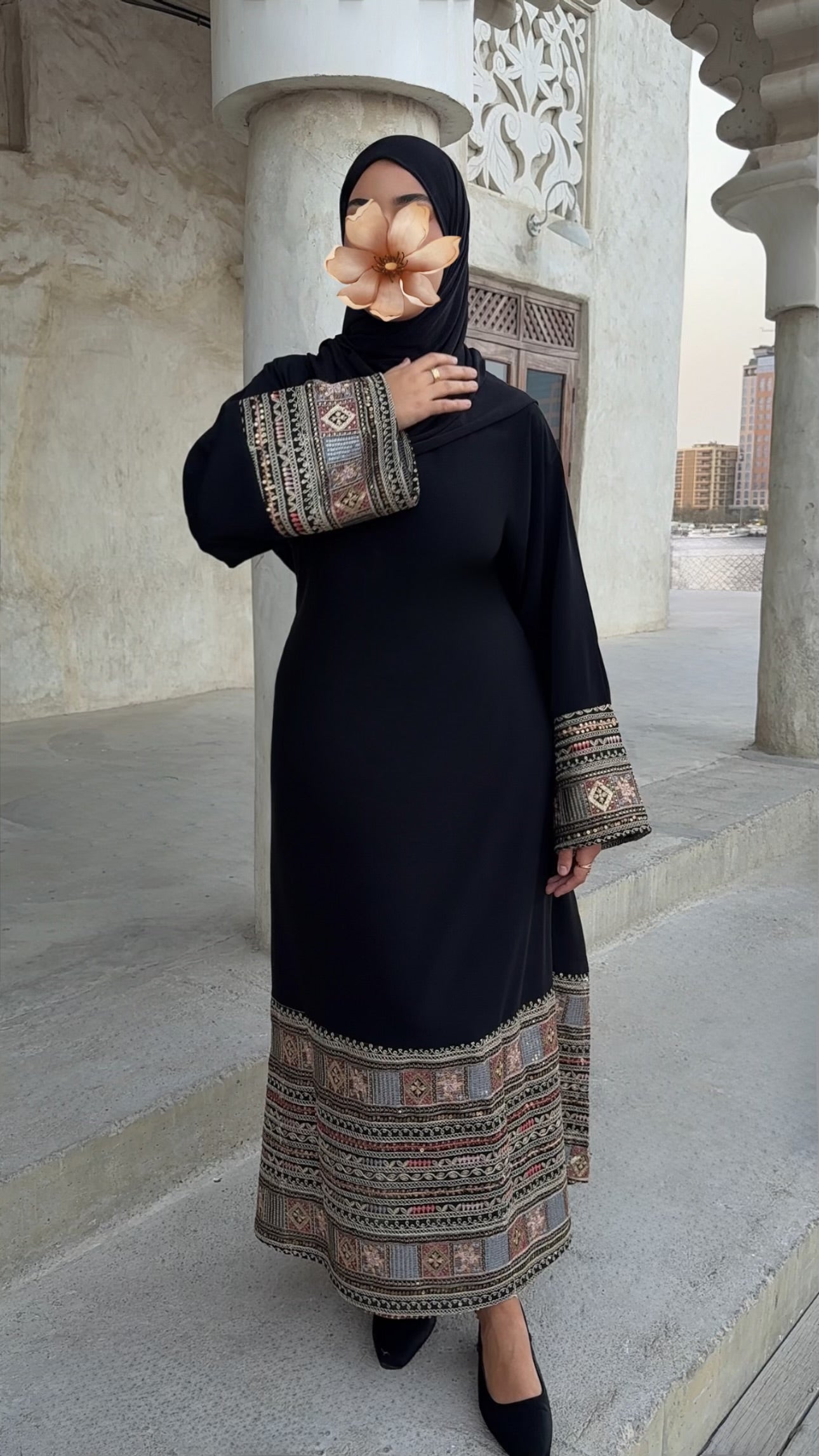[CREATION ATELIER DUBAÏ] Abaya Heritage entre l’Inde et Dubaï
