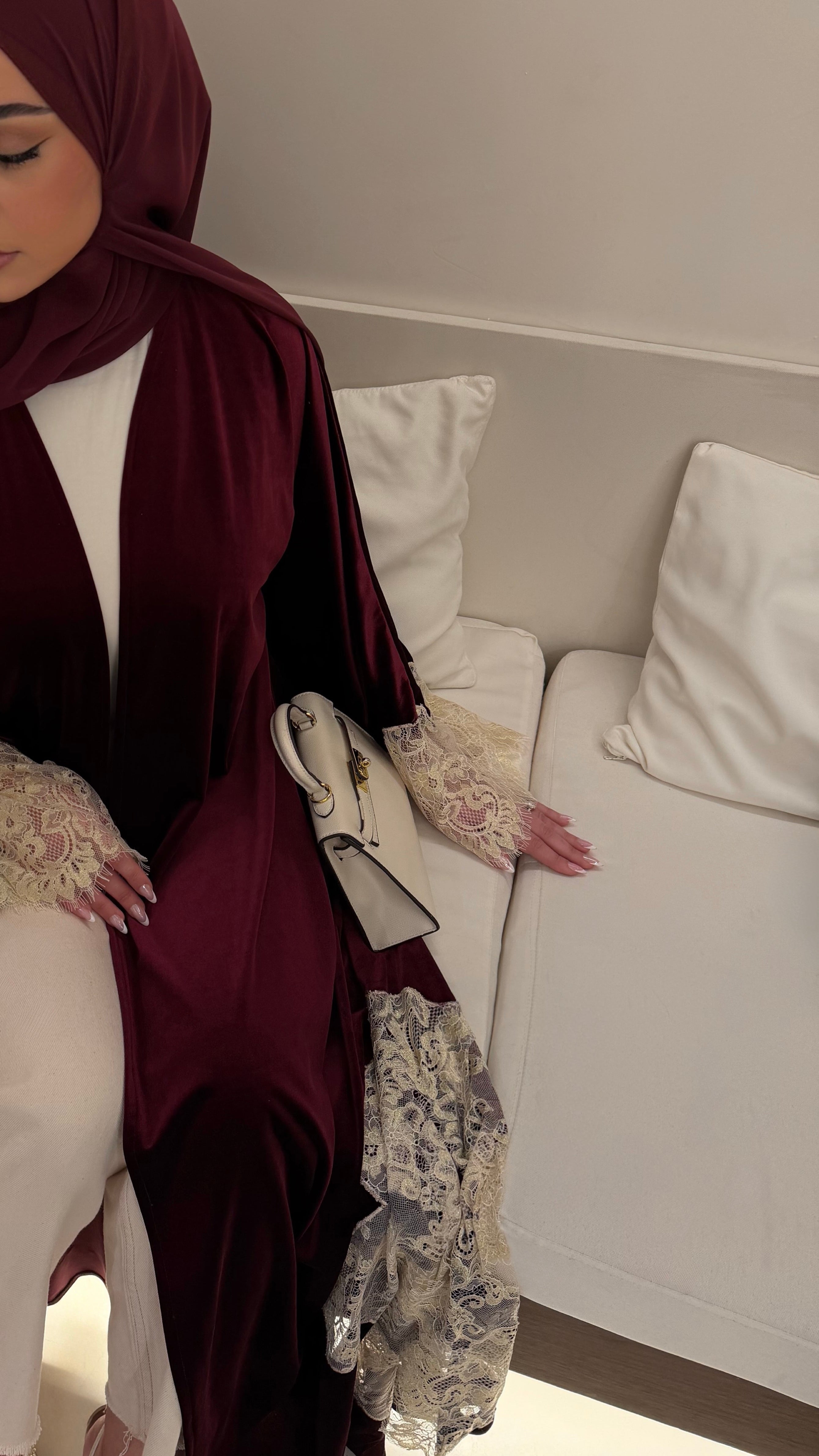 Abaya RED Velvet - hijab included
