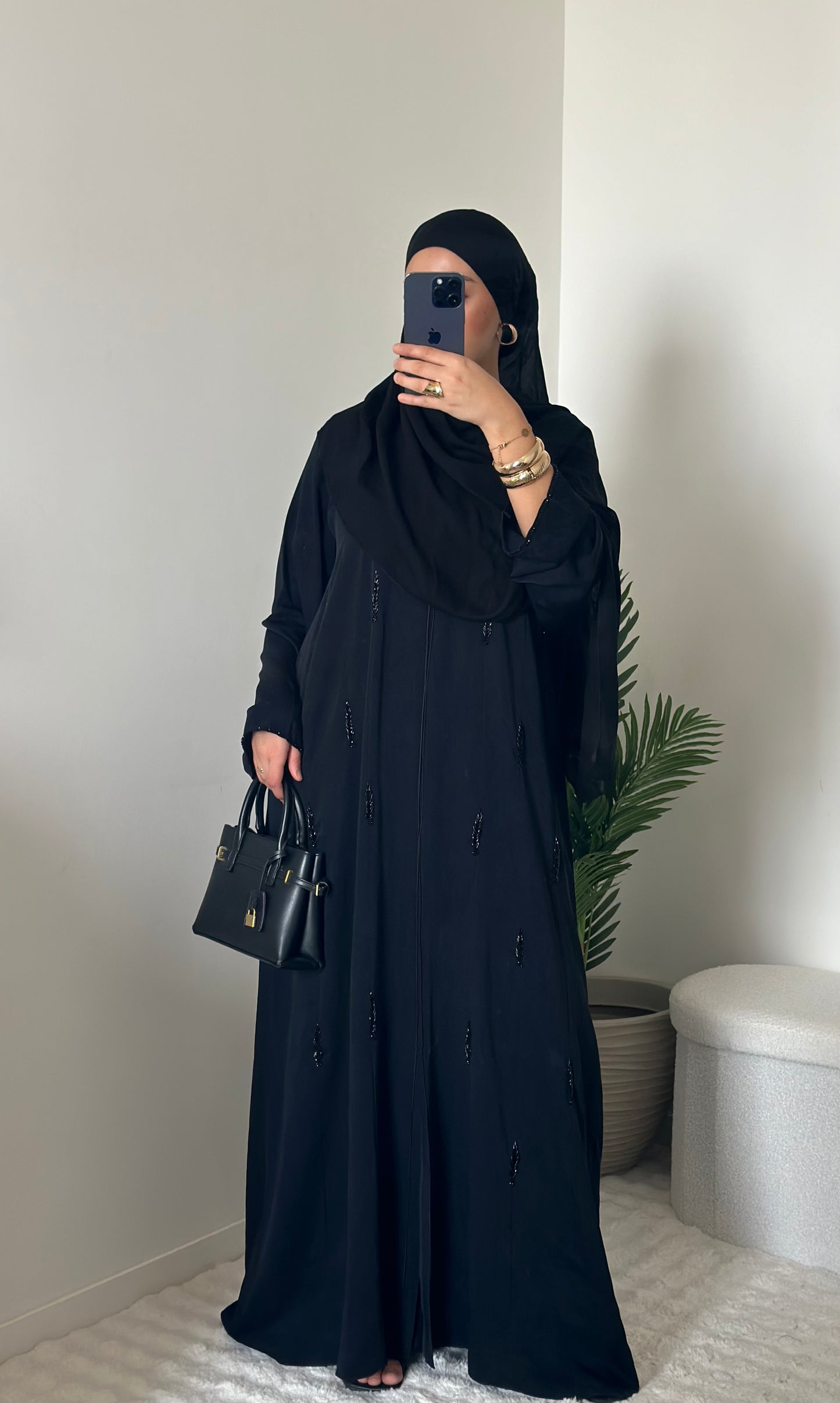 [CREATION ATELIER DUBAÏ]
ABAYA Mayr - hijab inclus