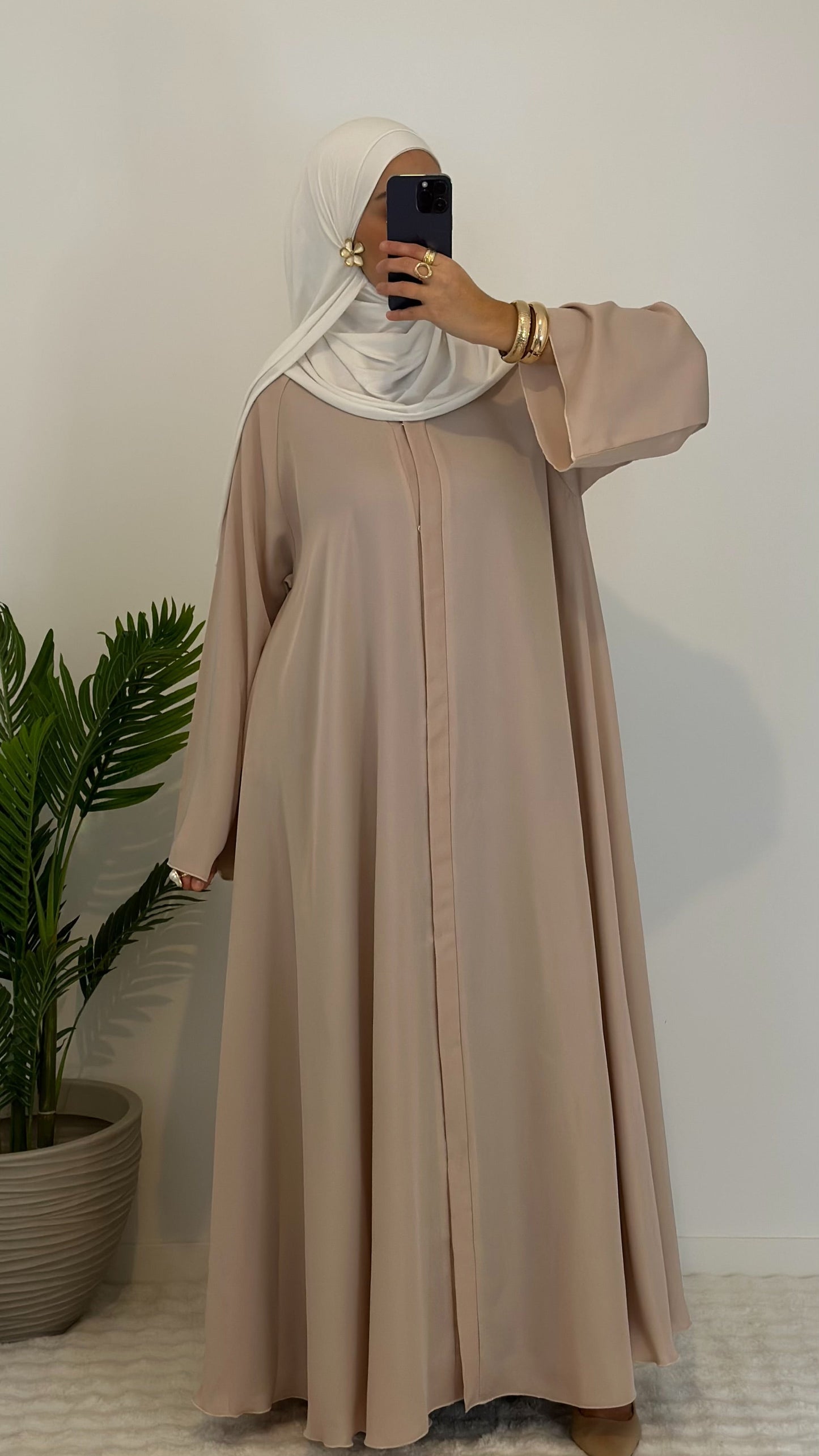 MUST HAVE ABAYA