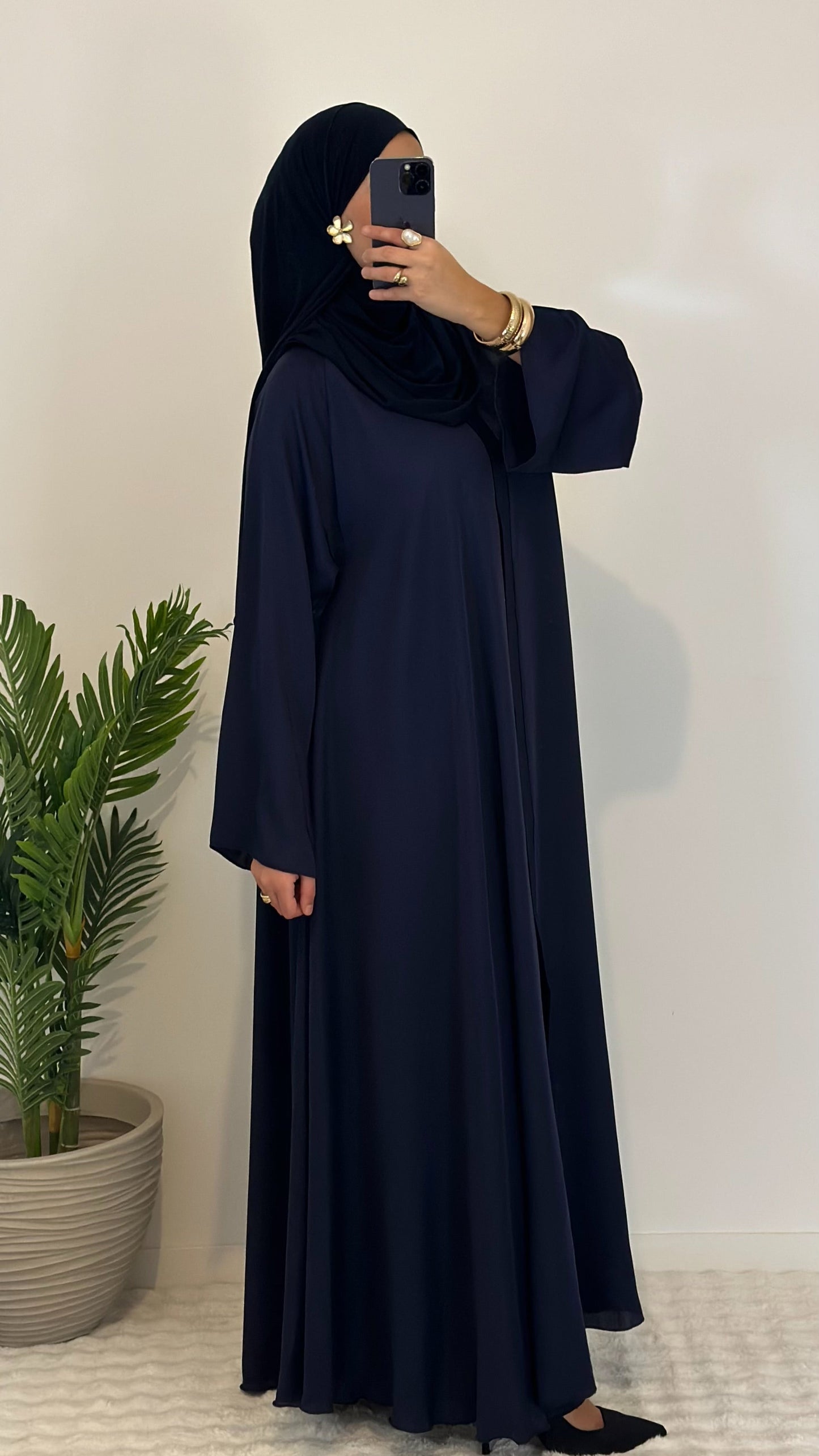 MUST HAVE ABAYA