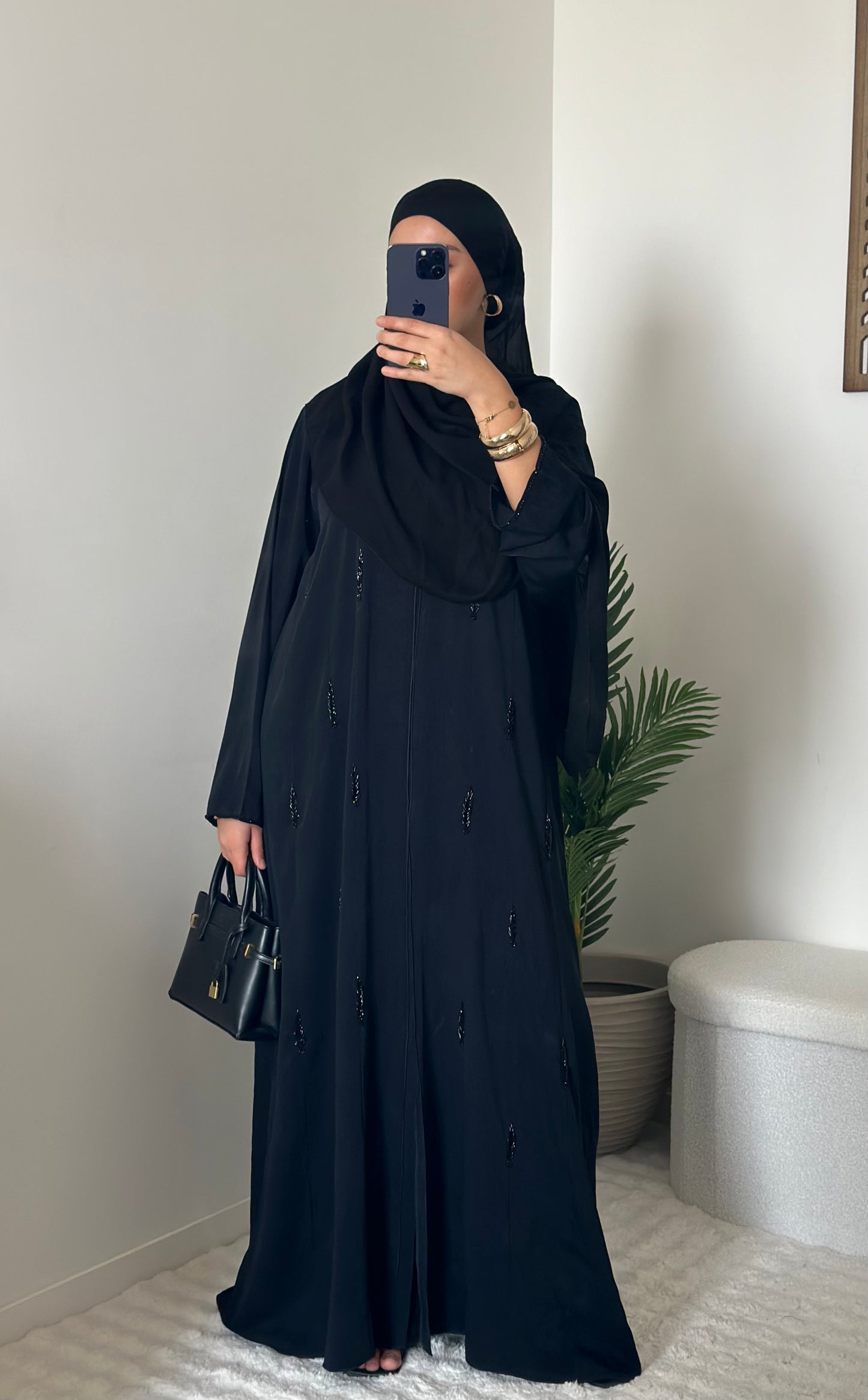 [CREATION ATELIER DUBAÏ]
ABAYA Mayr - hijab inclus